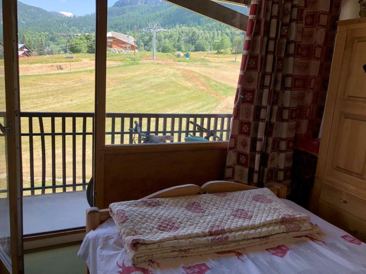 Appartement Au Pied Des Pistes Пюи-Сен-Венсан Экстерьер фото